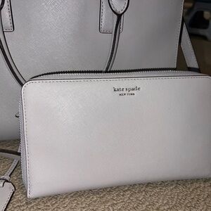 Kate Spade Light Gray Cameron large Continental Wallet